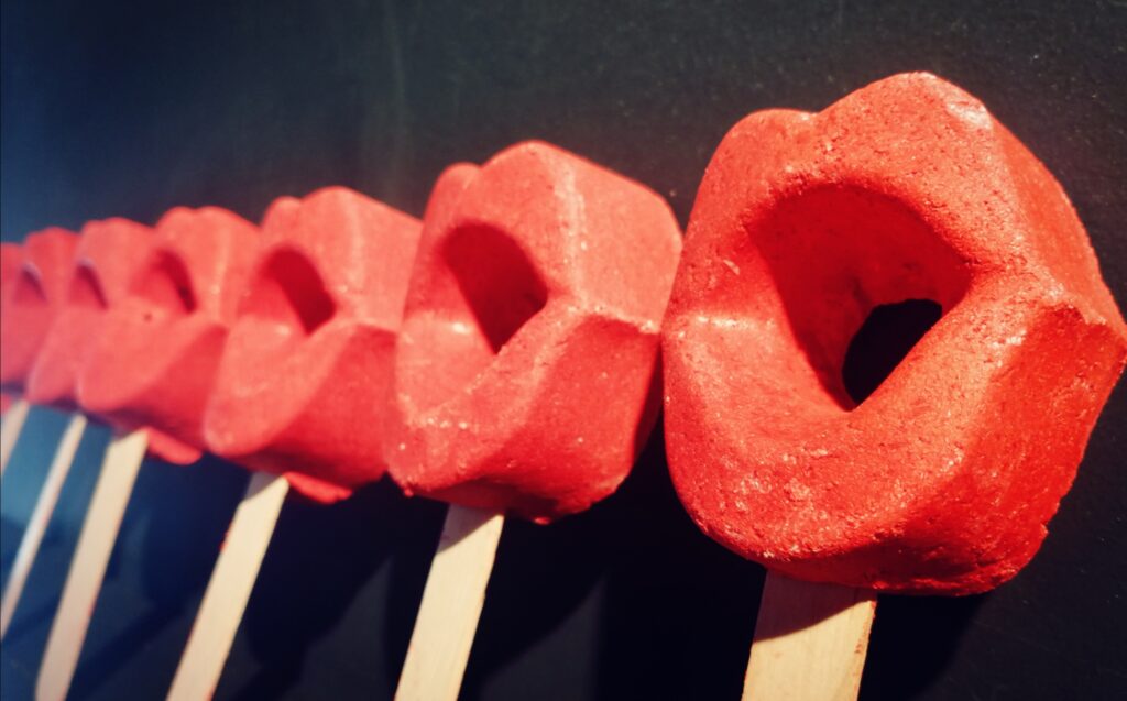 Una poesia di Stefano Benni: Le piccole cose che amo di te