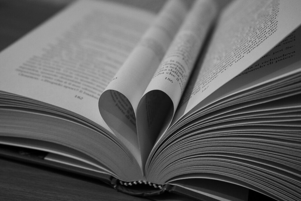 Viva i lettori! Oggi è il Book Lovers Day Book lovers 01